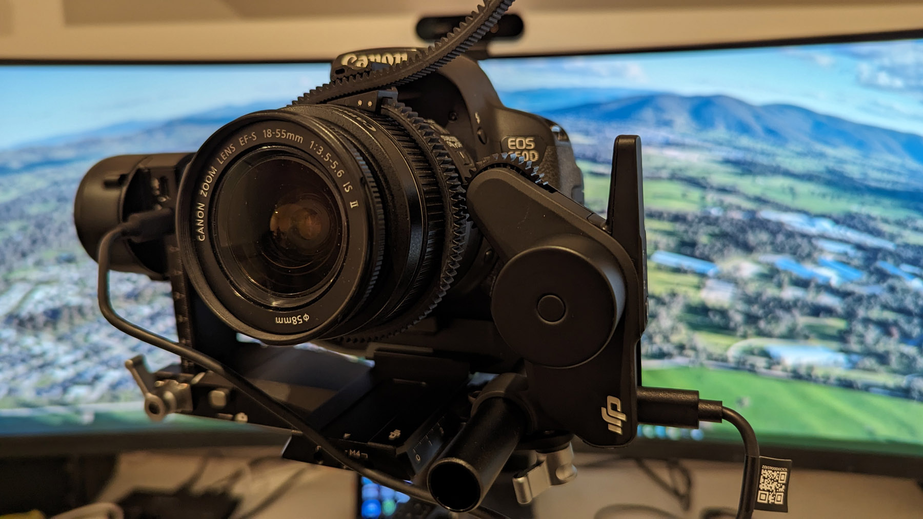 DJI RS4 stabilise vos caméras sans miroir ou DLSR, commutation rapide entre horizontal et vertical pour une création de contenu fluide